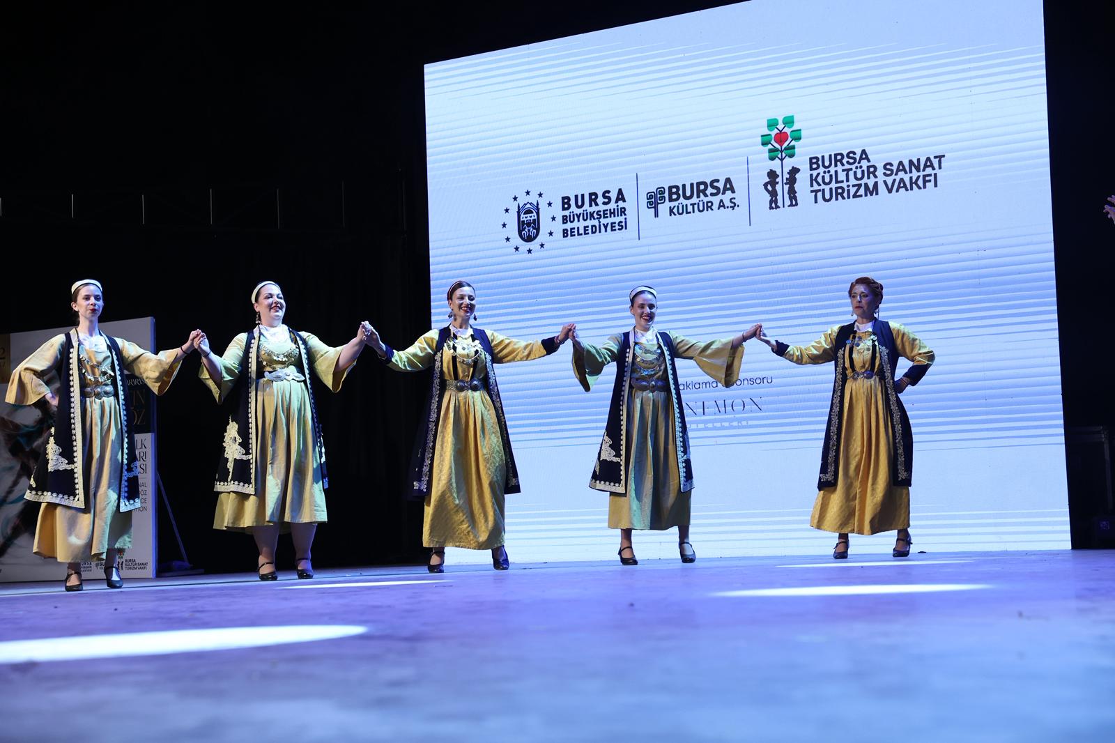 Altın Karagöz'e görkemli açılış