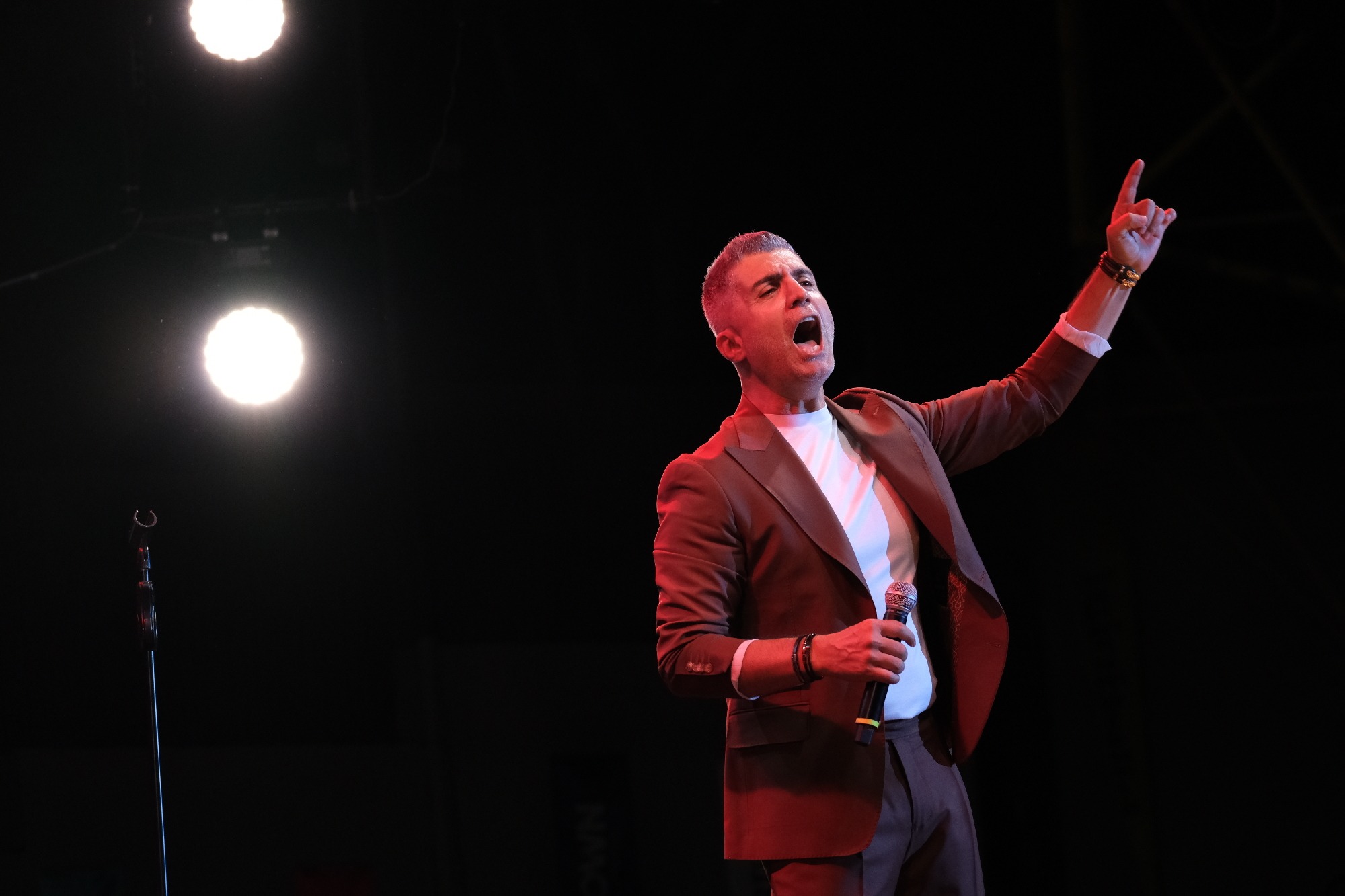 Festivalde Özcan Deniz coşkusu